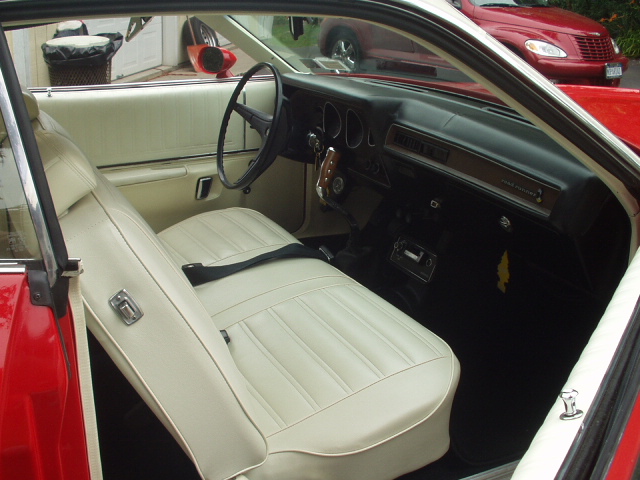 4890930-RRinterior002.jpg