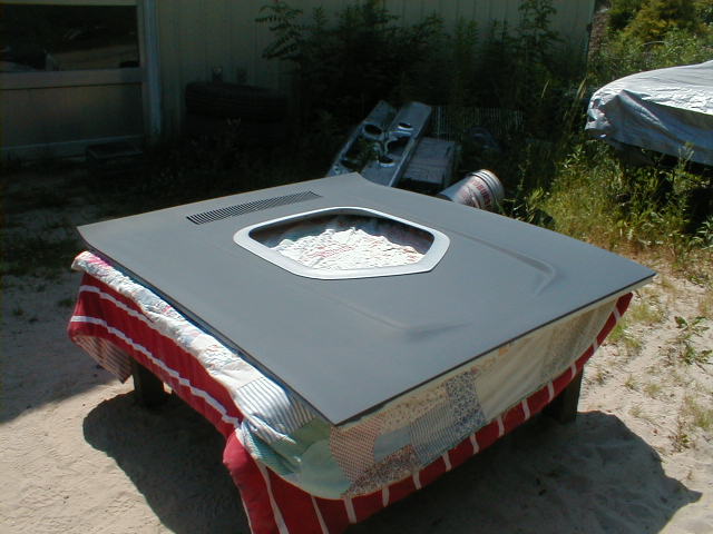 71 ROAD RUNNER SHAKER  HOOD  IN PRIMER WITH TRIM RING ON.jpg