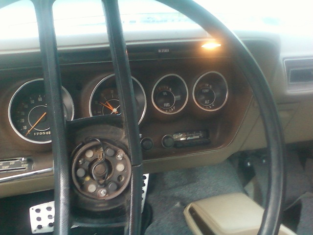 steering wheel 2.jpg