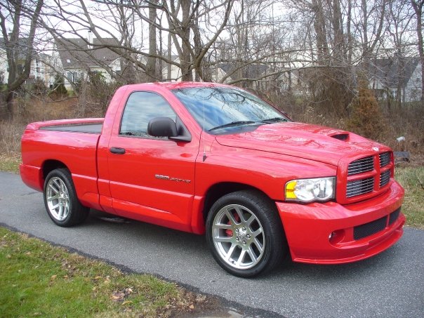 2005 SRT10.jpg