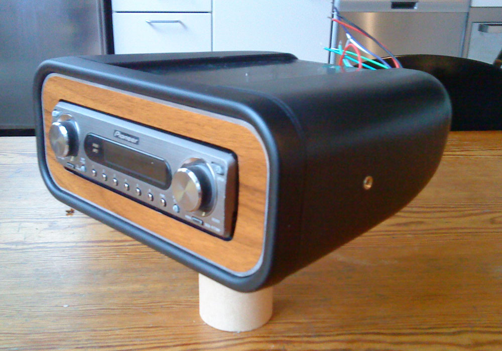 Radio-01.jpg