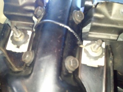 possible cluster removal bolts.jpg