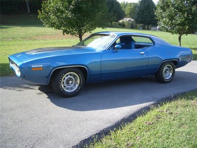 71 M73 Hemi Road Runner.jpg