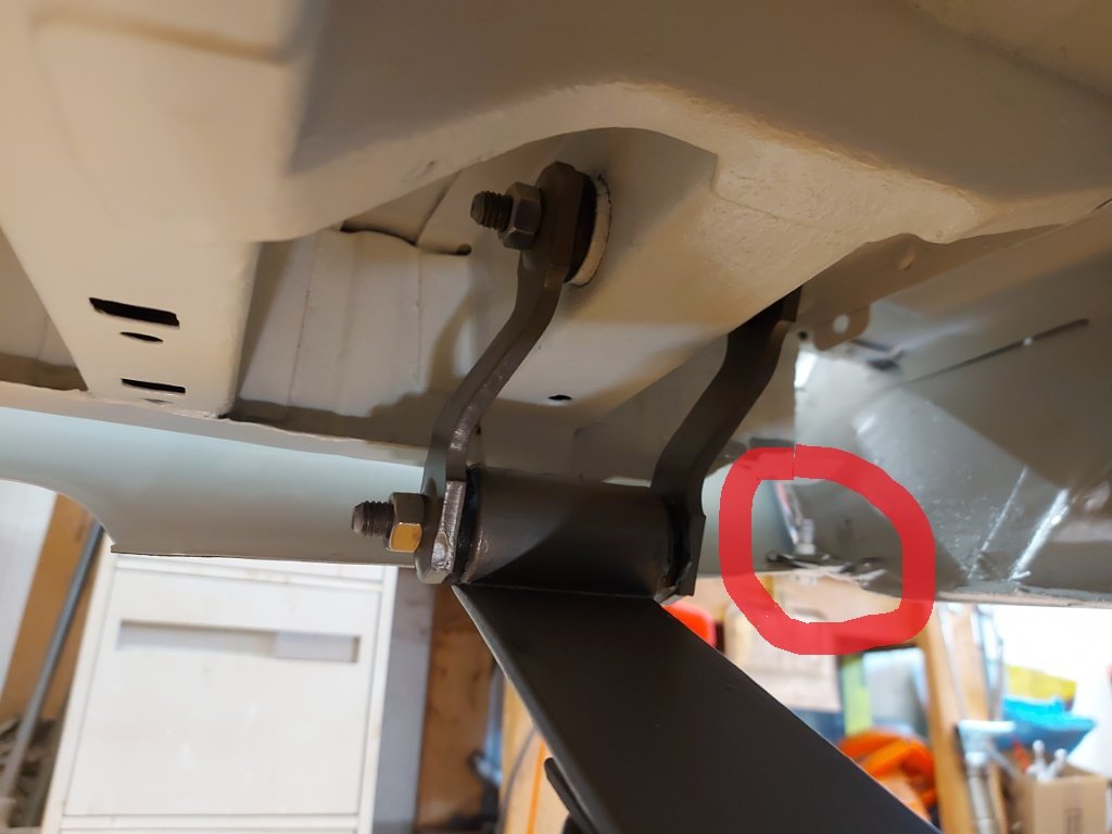 Road Runner Nest Rear Valance 2.jpg